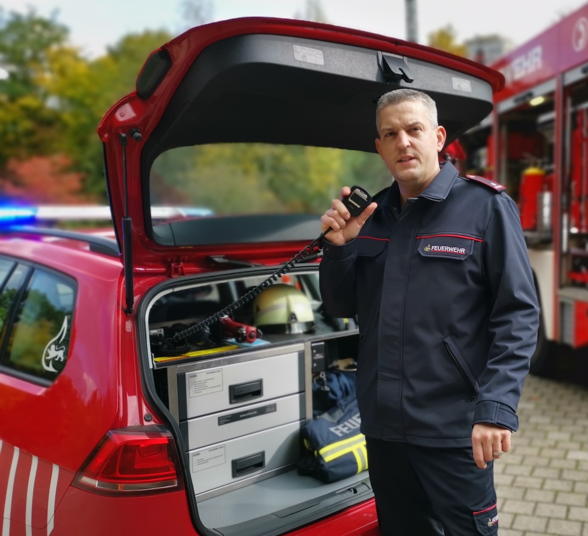 Sebastian Kölz, Kommandant der Feuerwehr Hohenacker ist von Anfang an dabei. - © webconFire